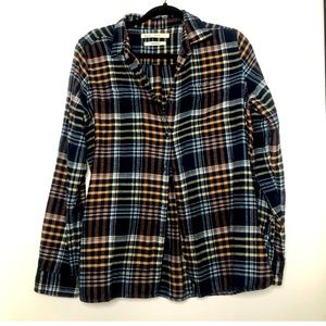 Woolrich Pemberton Navy plaid Flannel